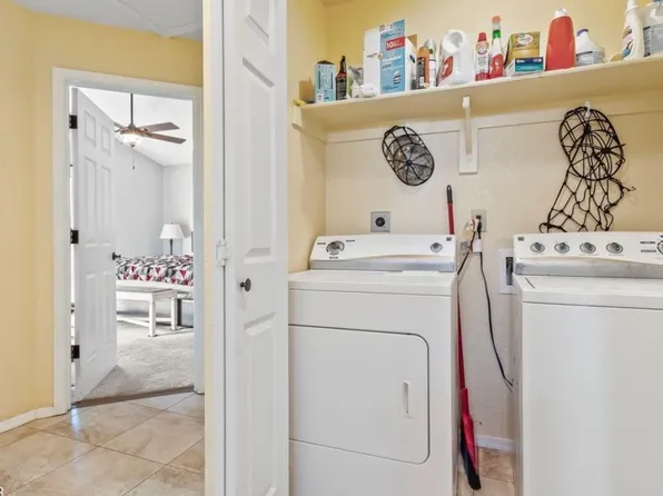 1132 Cibecue Dr, Bullhead City, AZ 86442