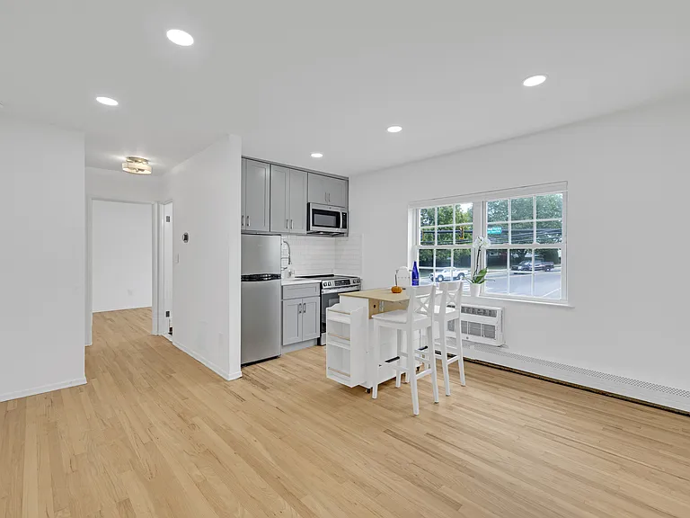 388 Courtland Ave #5C — Photo 1
