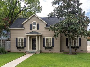 410 Johnson St, Navasota, TX 77868