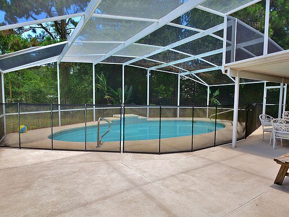 2nd image of 8 Torrey Pines Ct