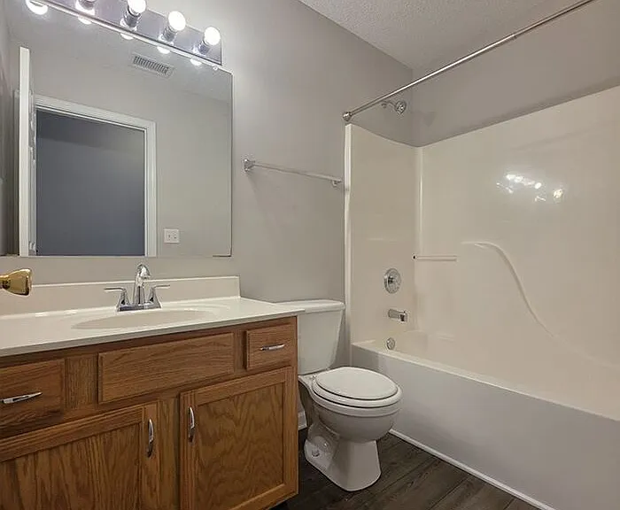 8417 Appledale Dr — Photo 16