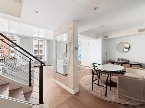 330 East 72nd Street image 3 of 13