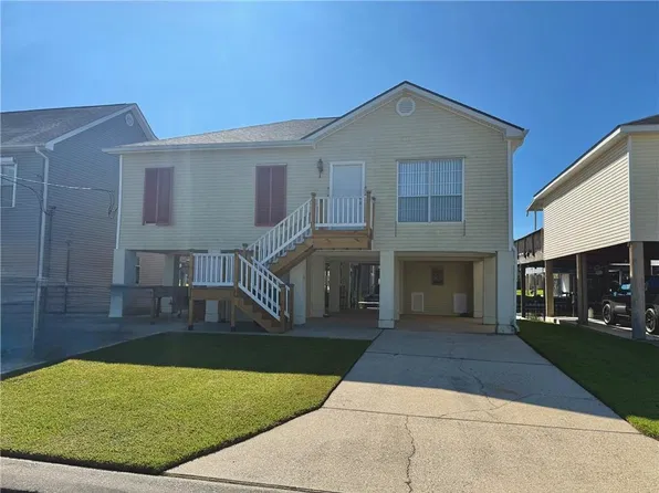 4963 Fran Ln, Barataria, LA 70036