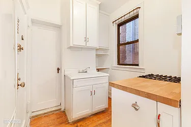 Sold by Citi Habitats