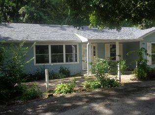 9506 Richfield Rd, Fairview Heights, IL 62208