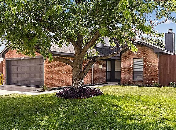 2nd image of 3701 Verlaine Dr