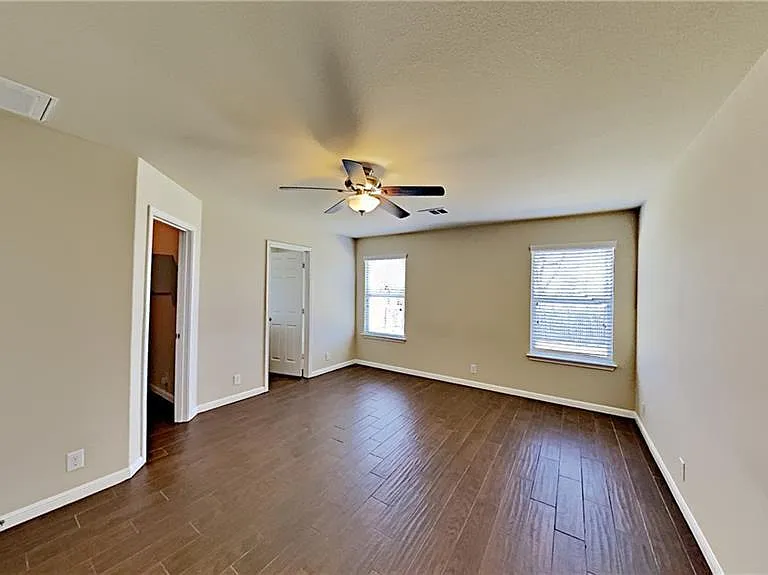 200 Adriana Ln — Photo 13