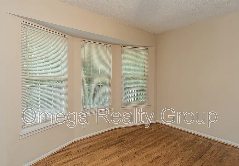 5653 Cheryl Dr — Photo 19