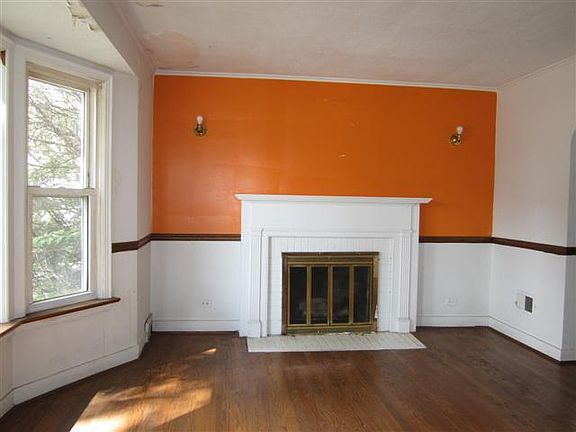 2nd image of 14444 S Stewart Ave