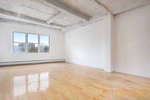 Rented by aptsandlofts.com | media 13