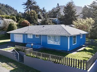 29761 Sutton St, Gold Beach, OR 97444