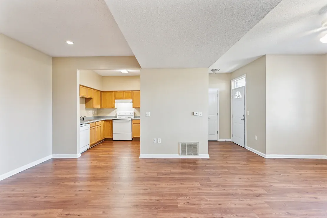 Greenlaw Place — Photo 4