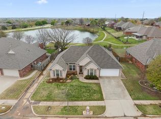 2921 Misty Ridge Dr, Norman, OK 73071