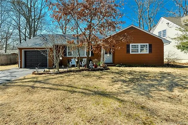 411 Alpine St photo 1