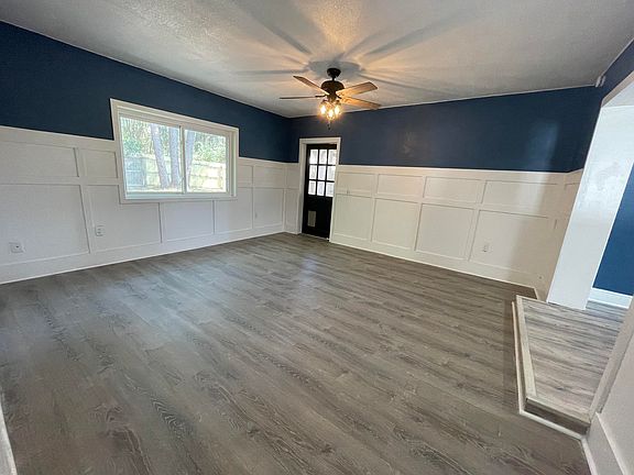 4th image of 290 Anderson Dr