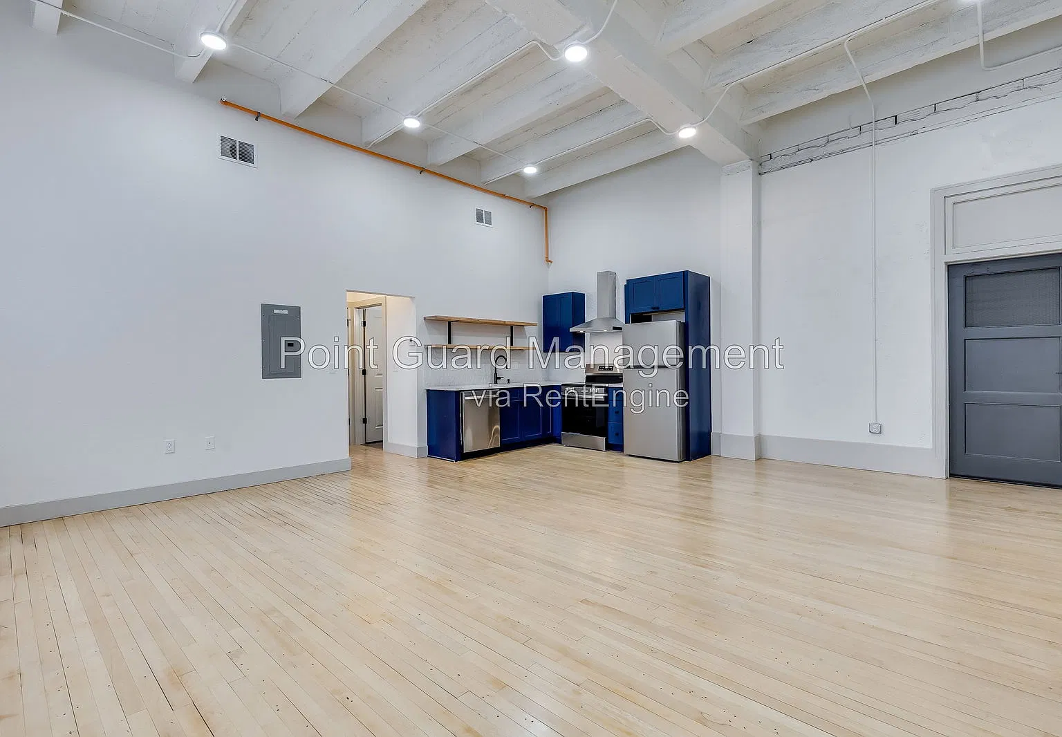 1 bed, 1.0 bath, 810 sqft, $1,225 — Photo 3