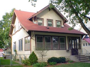 1381 Sheldon St, Saint Paul, MN 55108