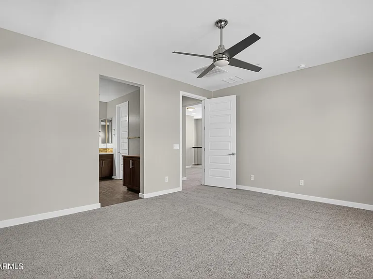 2350 W Gloria Ln — Photo 19
