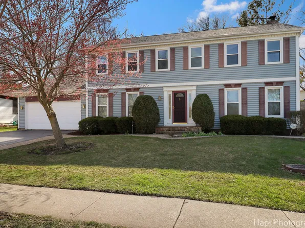 1943 Buckingham Rd, Mundelein, IL 60060