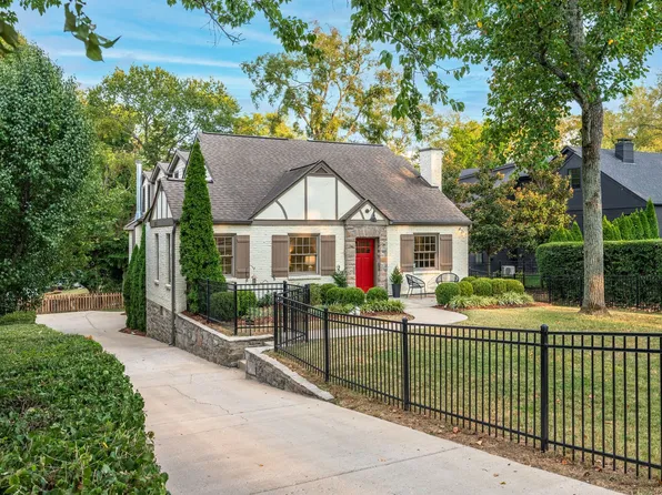 2802 Hawthorne Pl, Nashville, TN 37212