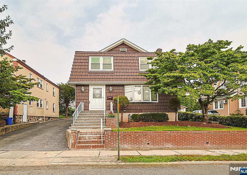 1st image of 709 Kingsland Avenue