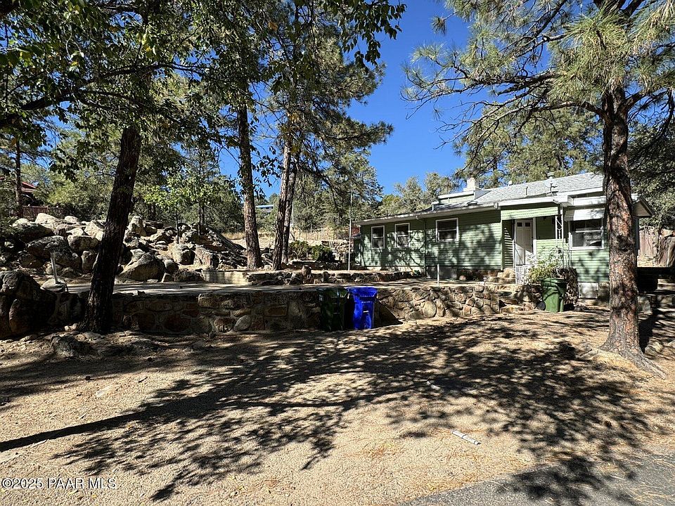 1st image of 1230 Pine Dr #A
