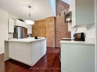 71 Pembroke St #1A, Toronto, ON M5A2N9