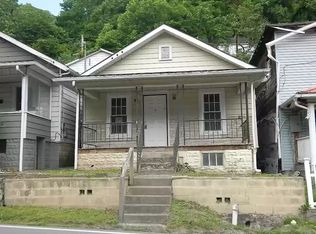 316 2nd Ave, Logan, WV 25601