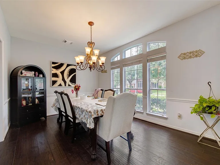 5911 Canyon Brook Ct — Photo 5