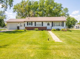 503 Barton Ave, Doon, IA 51235
