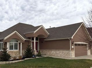 1003 New Boston Ct, Lawrence, KS 66049