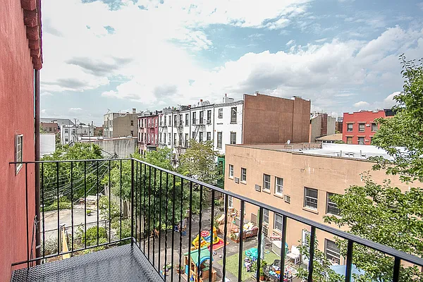 Rented by Twyford Real Estate | media 5