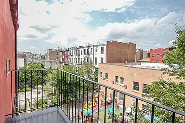 Rented by Twyford Real Estate