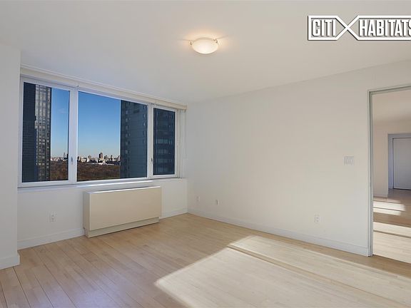 4th image of 322 W 57th St APT 39M1