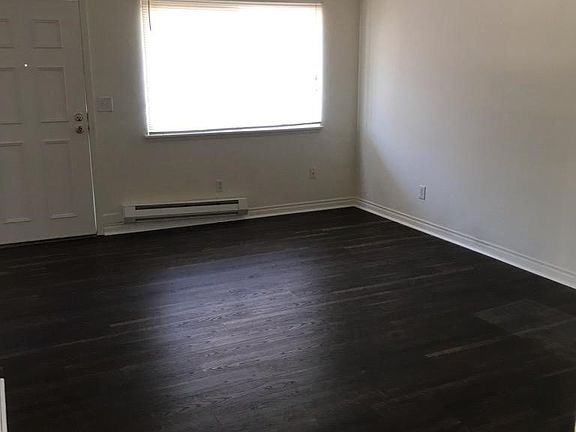 5th image of 3901 Ml King Jr Way S
