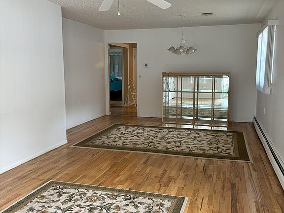 5th image of 1765 Mount Idenburg Lane