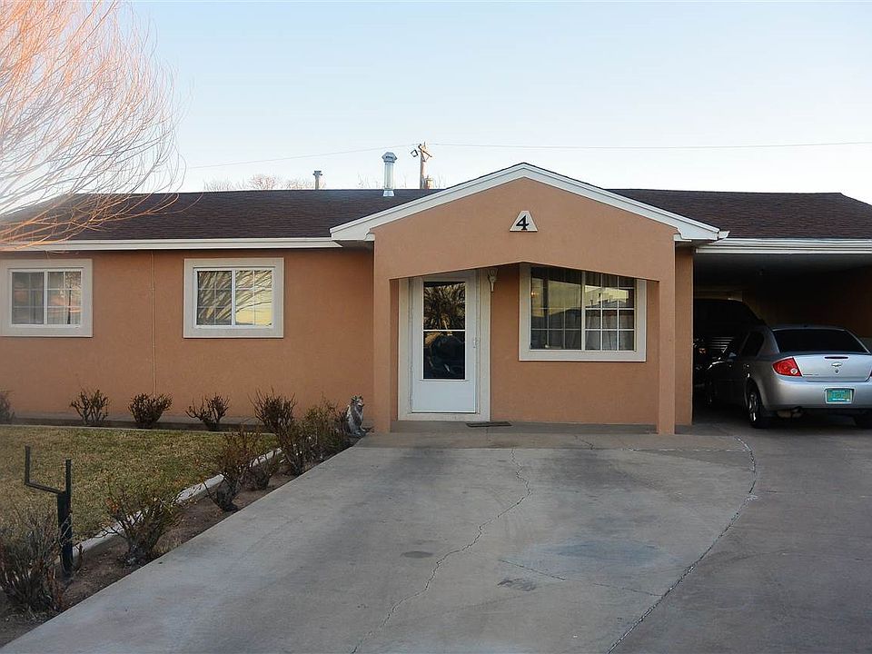 1st image of 4 Hobbs Pl