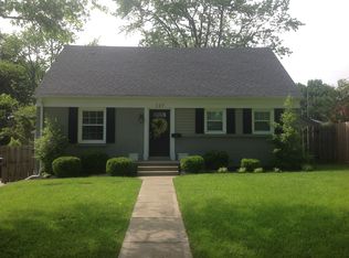 137 Saint William Dr, Lexington, KY 40502