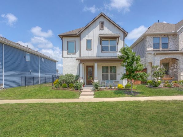 1825 Oak Trail Dr