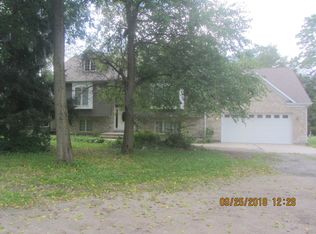 2619 Kirk Ct, McHenry, IL 60051