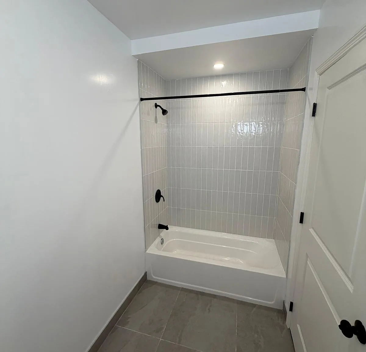 4 bed, $3,100 — Photo 4