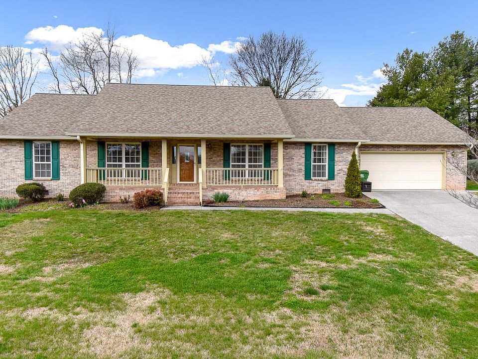 1st image of 1815 Westcliff Dr