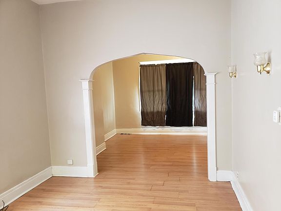 3rd image of 39 Fargo Ave #1