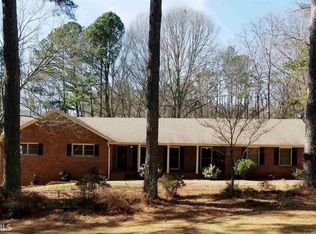 380 Derby Dr, Fayetteville, GA 30215