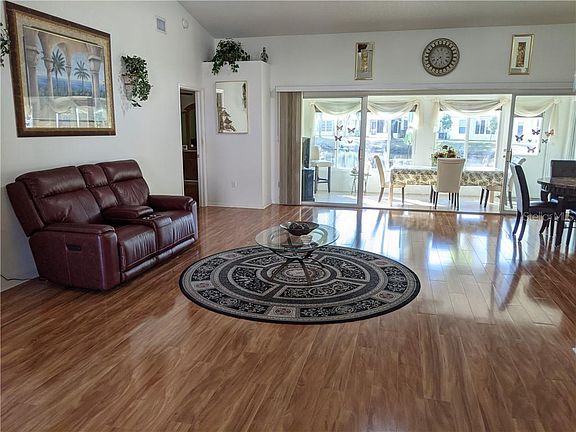 3rd image of 1049 Blyth Hill Ct #1049