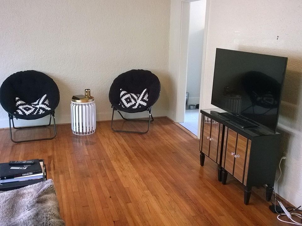 2nd image of 2114 McMillan Ave APT 5