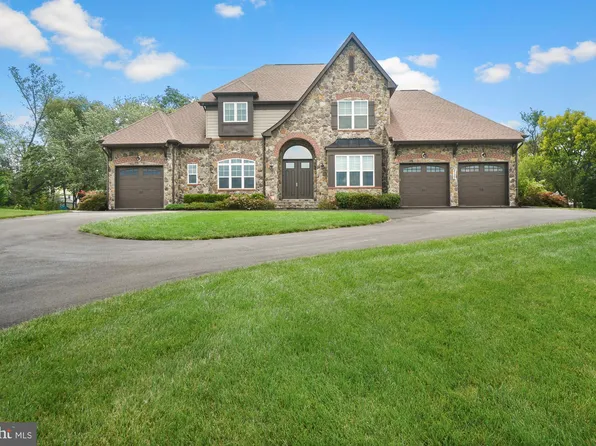 2127 Regina Ter, Clarksburg, MD 20871