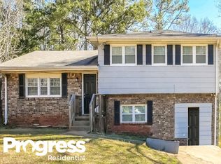 972 Majesty Ln, Morrow, GA 30260
