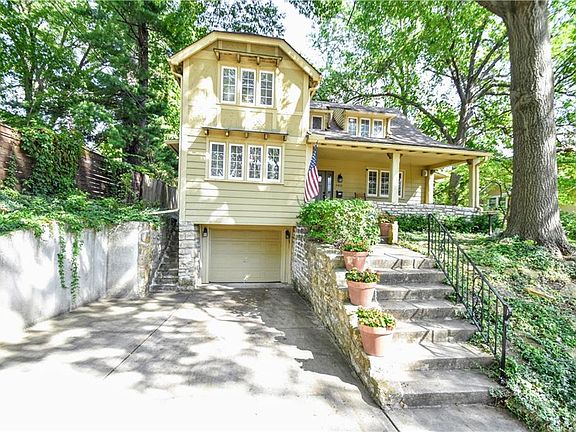 2nd image of 5411 Holmes St
