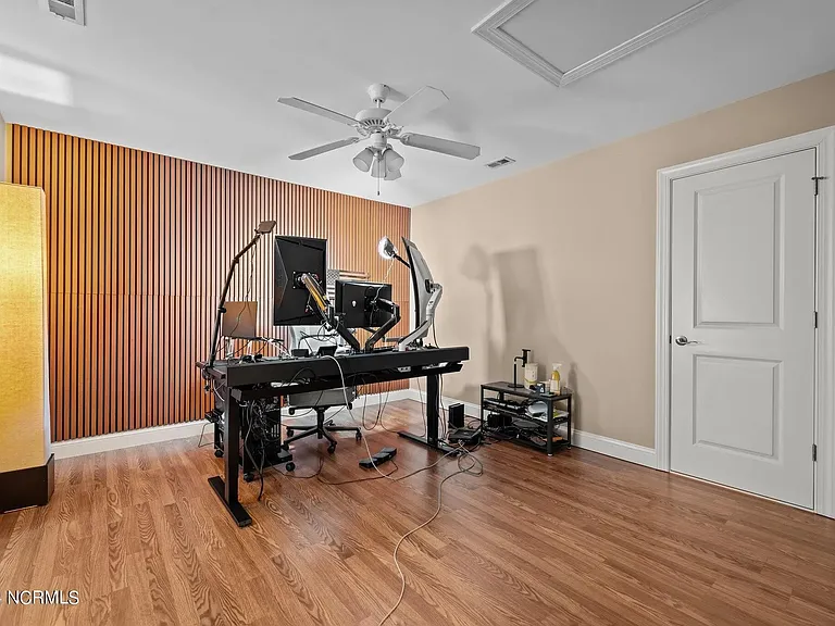 177 Pinebranch Ct — Photo 23